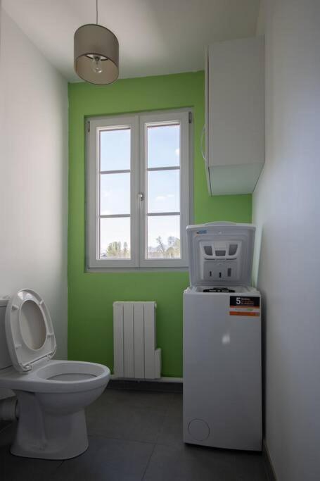 La Fontaine Neuve-Avallon-5 Personnes-1 Chambre-3 Lits-Parking-Wifi المظهر الخارجي الصورة