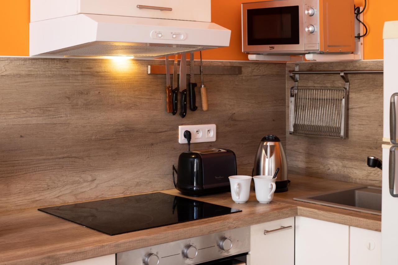 La Fontaine Neuve-Avallon-5 Personnes-1 Chambre-3 Lits-Parking-Wifi المظهر الخارجي الصورة
